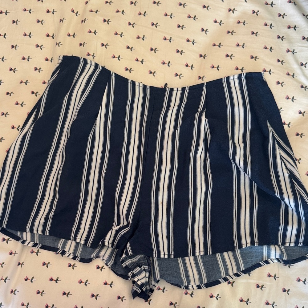 Show me your mumu Navy Striped Women's Shorts